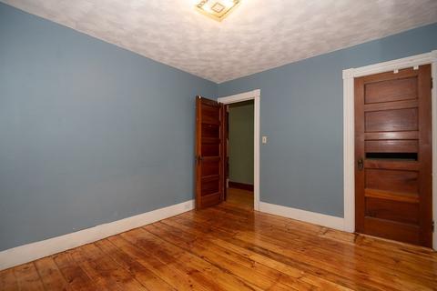 209 Burncoat St, Worcester, MA 01606 photo 22
