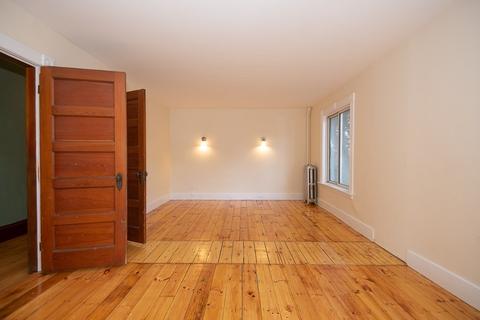 209 Burncoat St, Worcester, MA 01606 photo 16
