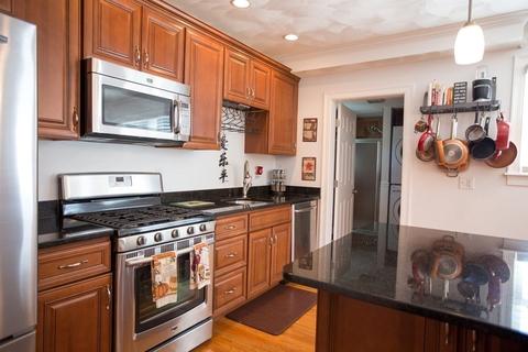 44 Hemlock St, Walpole, MA 02032 photo 6