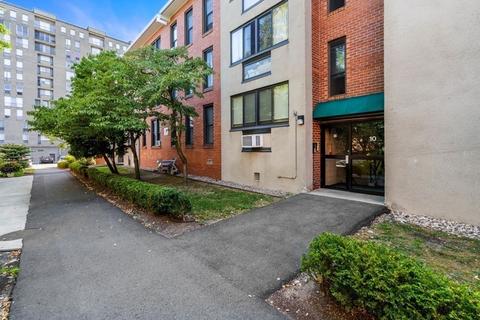 10 Juniper St #46, Brookline, MA 02445 photo 19
