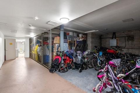 10 Juniper St #46, Brookline, MA 02445 photo 17