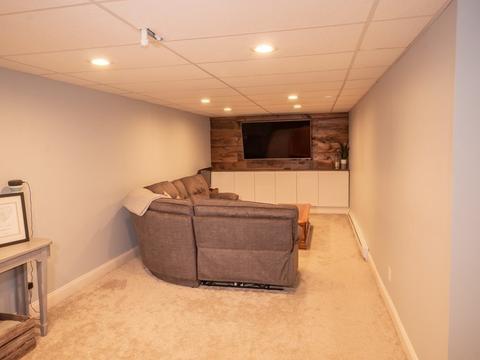 40 Cooper St, Springfield, MA 01108 photo 17