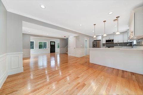 384 E Foxboro St, Sharon, MA 02067 photo 14