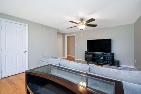 135 Bartels St, Springfield, MA 01128 photo 27
