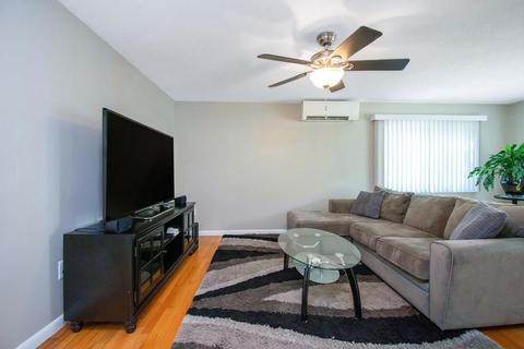 135 Bartels St, Springfield, MA 01128 photo 28