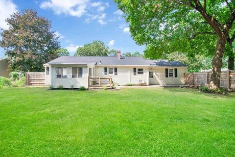 135 Bartels St, Springfield, MA 01128 photo 7