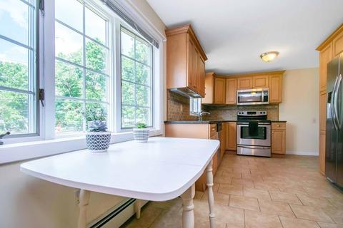 135 Bartels St, Springfield, MA 01128 photo 15