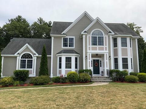 29 Regency Dr, Dracut, MA 01826 photo 2