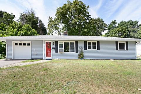 10 Doris Rd, Framingham, MA 01701 photo 1