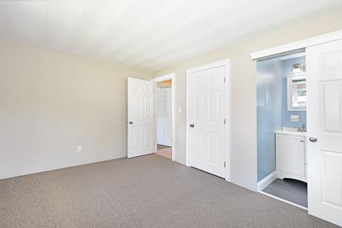 10 Doris Rd, Framingham, MA 01701 photo 24