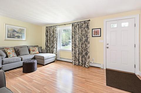 10 Doris Rd, Framingham, MA 01701 photo 9