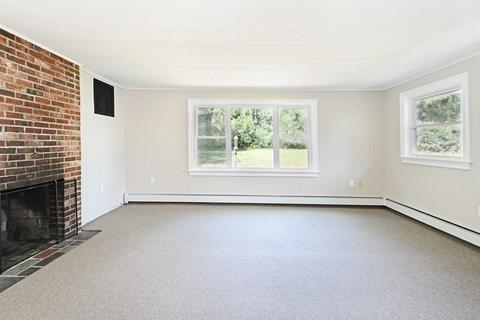 10 Doris Rd, Framingham, MA 01701 photo 15