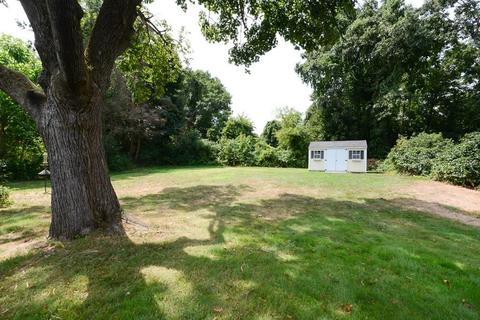 10 Doris Rd, Framingham, MA 01701 photo 5