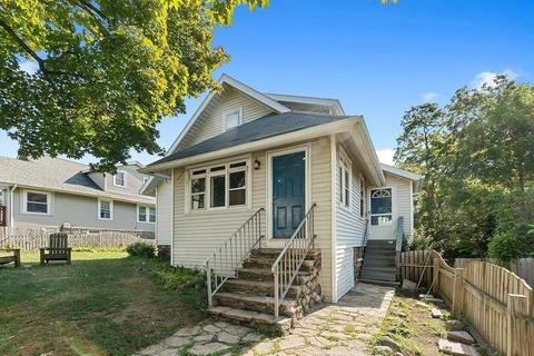151 Barnard Rd, Worcester, MA 01605 photo 2