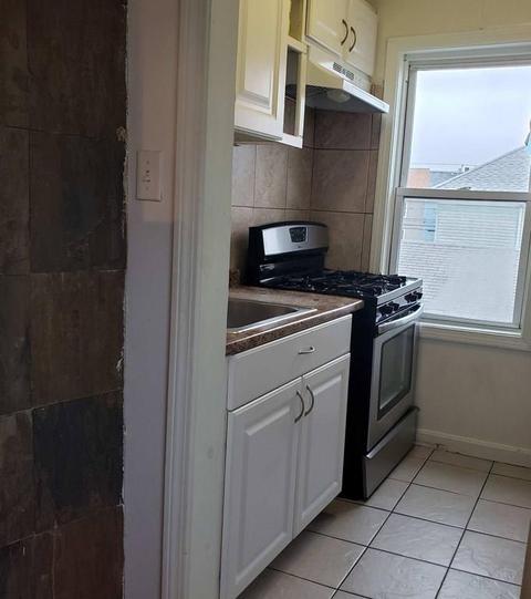 20 Choate St, Fall River, MA 02723 photo 10