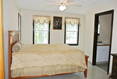 24 Clover Ln, Mashpee, MA 02649 photo 10