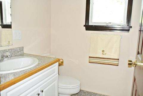 24 Clover Ln, Mashpee, MA 02649 photo 11