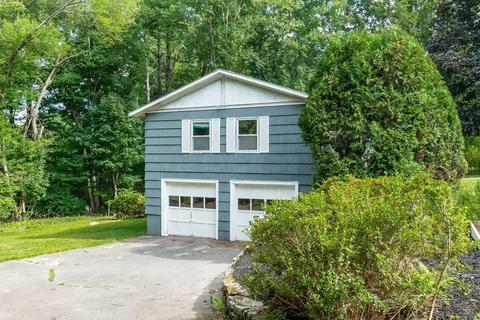 23 Tuttle Dr, Acton, MA 01720 photo 3