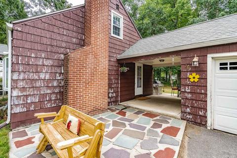 26 Winding Ln, Springfield, MA 01118 photo 32
