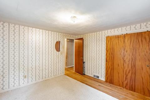 26 Winding Ln, Springfield, MA 01118 photo 13