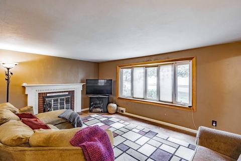 26 Winding Ln, Springfield, MA 01118 photo 6