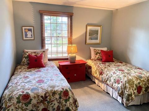 32 Robbins Rd, Walpole, MA 02081 photo 29