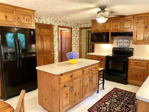 32 Robbins Rd, Walpole, MA 02081 photo 15