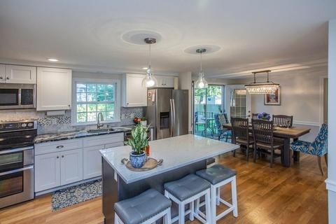 137 Seagate Ln, Hyannis, MA 02601 photo 7