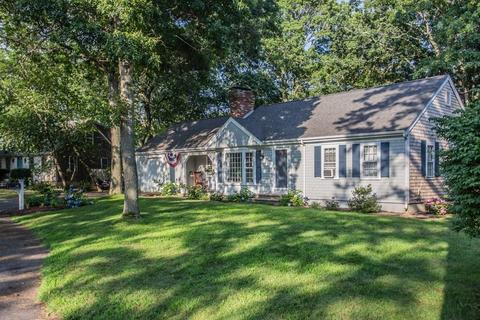 137 Seagate Ln, Hyannis, MA 02601 photo 3