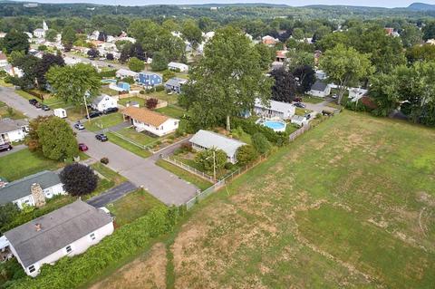 116 Harding St, Chicopee, MA 01013 photo 33