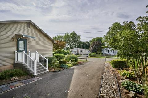 116 Harding St, Chicopee, MA 01013 photo 6