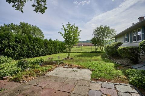 116 Harding St, Chicopee, MA 01013 photo 28