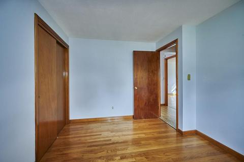 116 Harding St, Chicopee, MA 01013 photo 20