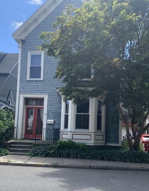 39 Linden Pl, Brookline, MA 02445 photo 1