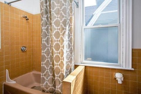 39 Linden Pl, Brookline, MA 02445 photo 4