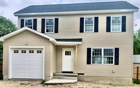 17 Frontenac St, Springfield, MA 01151 photo 1