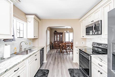175 Myrtle St, Indian Orchard, MA 01151 photo 3