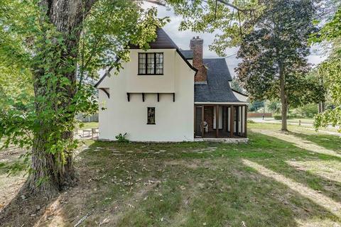 175 Myrtle St, Indian Orchard, MA 01151 photo 29