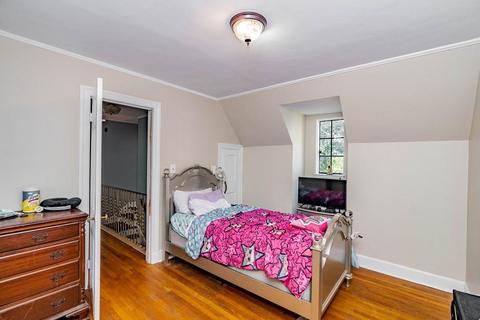 175 Myrtle St, Indian Orchard, MA 01151 photo 21