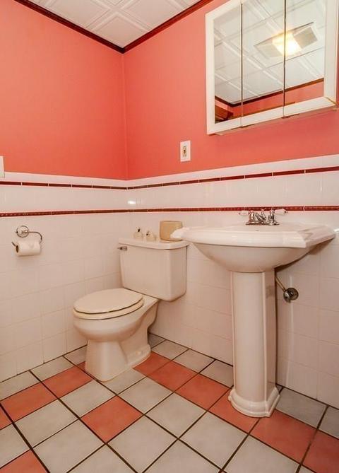 213 Wood St, Fall River, MA 02721 photo 39