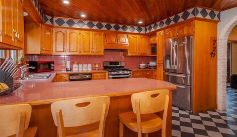 213 Wood St, Fall River, MA 02721 photo 23