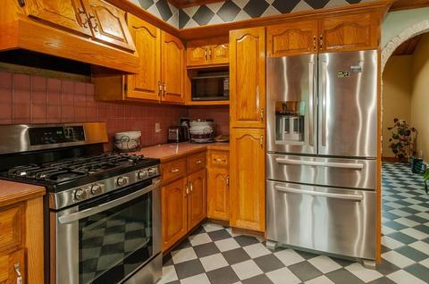 213 Wood St, Fall River, MA 02721 photo 24