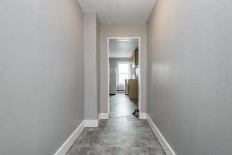 57 Fox St, Worcester, MA 01604 photo 11