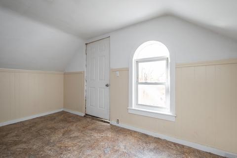 57 Fox St, Worcester, MA 01604 photo 25