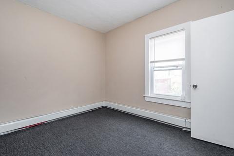 57 Fox St, Worcester, MA 01604 photo 23