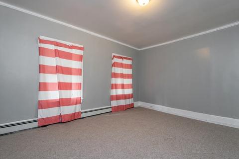 57 Fox St, Worcester, MA 01604 photo 15