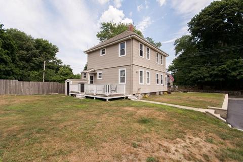 64 Willow St, Fall River, MA 02720 photo 4