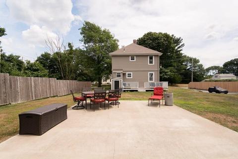 64 Willow St, Fall River, MA 02720 photo 5