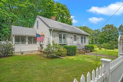 14 Pentucket Ave, Georgetown, MA 01833 photo 1