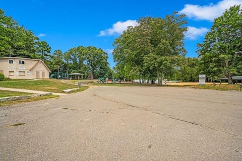 14 Pentucket Ave, Georgetown, MA 01833 photo 12